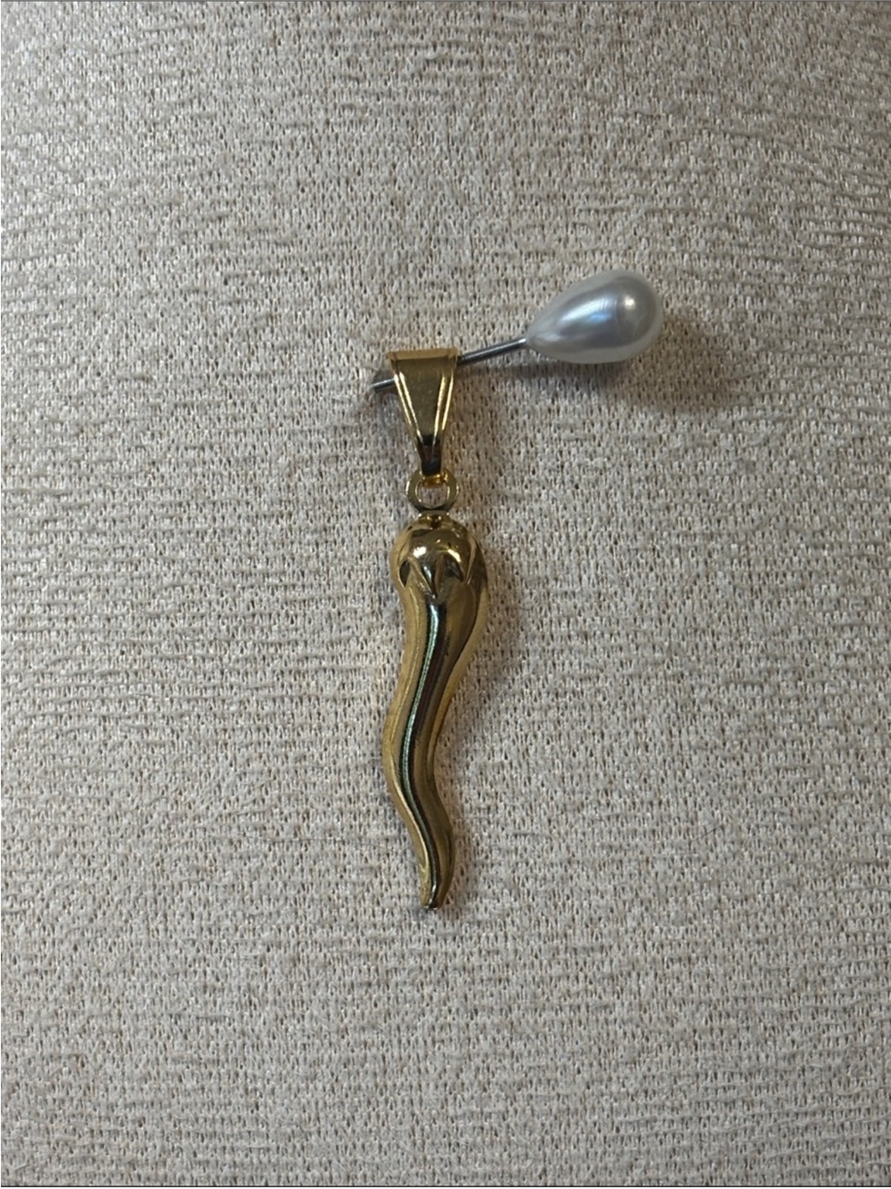 18k Yellow Gold Filled Italian Horn Cornicello Pendant 1.5”